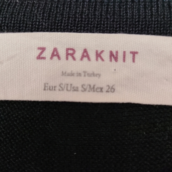 Zara Knit black long sleeve faux leather raw trim neutral blouse, sz S (PTP 18") - Picture 3 of 8